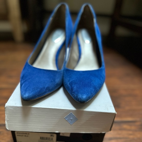 Alfani royal blue 3” heels - Picture 1 of 4